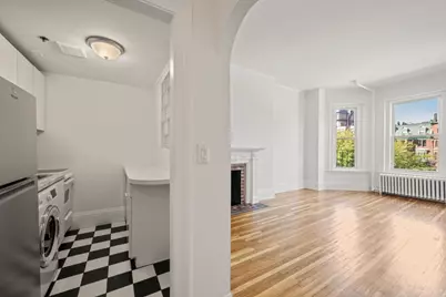 342 Commonwealth Ave #7, Boston, MA 02115 - Photo 2
