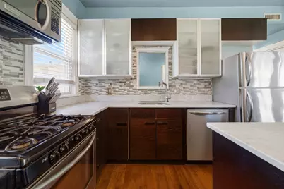 86 Roseclair St #2a, Boston, MA 02125 - Photo 4