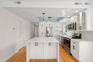 42 Dennis St, Boston, MA 02119 - Photo 12
