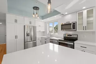 42 Dennis St, Boston, MA 02119 - Photo 2