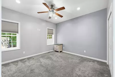 1677 Plymouth St, Bridgewater, MA 02324 - Photo 20