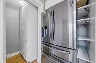 1145 Boylston St, Newton, MA 02464 - Photo 24