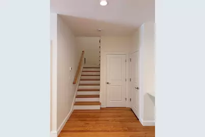 711 Mount Hope St #1, North Attleboro, MA 02760 - Photo 8