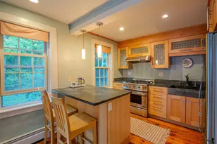 19 Forrester St, Newburyport, MA 01950 - Photo 12