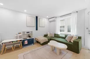 15 Cazenove St, Boston, MA 01226 - Photo 4