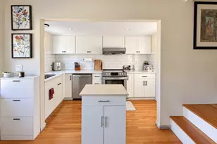 17 Crawford Rd, Braintree, MA 02184 - Photo 6