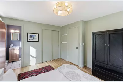 36 Valley View Dr, Amherst, MA 01002 - Photo 20