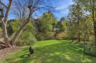 36 Valley View Dr, Amherst, MA 01002 - Photo 34