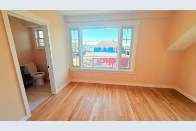 1711 Bay #2, Fall River, MA 02724 - Photo 4