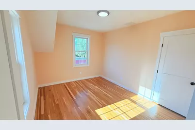 1711 Bay #2, Fall River, MA 02724 - Photo 8
