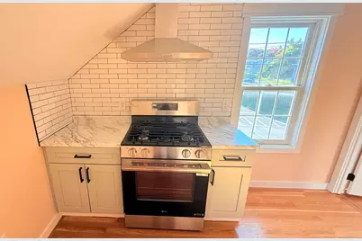 1711 Bay #2, Fall River, MA 02724 - Photo 12