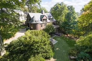 120 Rawson Rd, Brookline, MA 02445 - Photo 34