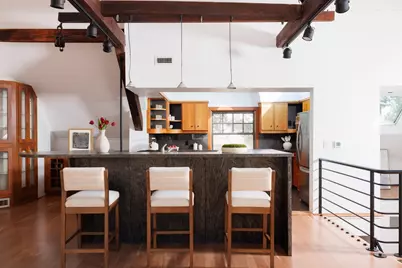 120 Rawson Rd, Brookline, MA 02445 - Photo 6