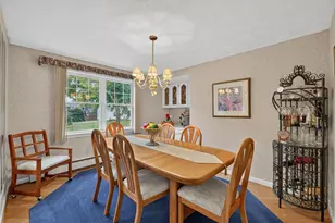 208 Frost St, Fall River, MA 02721 - Photo 10