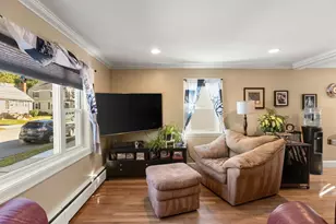 7 Wheeler St, Peabody, MA 01960 - Photo 14