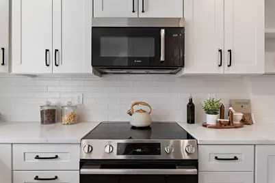 19 Paris St #4, Everett, MA 02149 - Photo 8