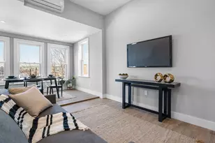390 Meridian St, Boston, MA 02128 - Photo 4