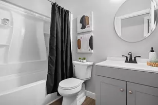 390 Meridian St, Boston, MA 02128 - Photo 20