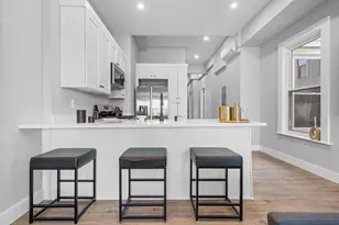 390 Meridian St, Boston, MA 02128 - Photo 6