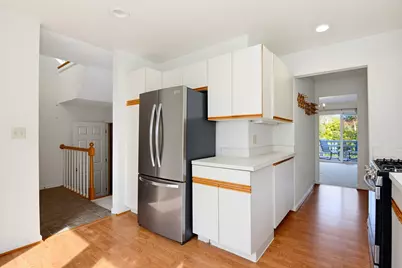 9 Landing Dr #9, Methuen, MA 01844 - Photo 4