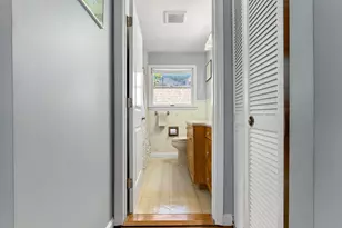 23 Russell St, Peabody, MA 01960 - Photo 26