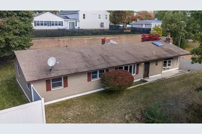 23 Russell St, Peabody, MA 01960 - Photo 40