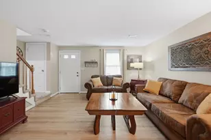 3303 Forest Park Dr, Auburn, MA 01501 - Photo 4