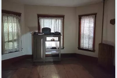 225 Fairmont Ave, Worcester, MA 01604 - Photo 6