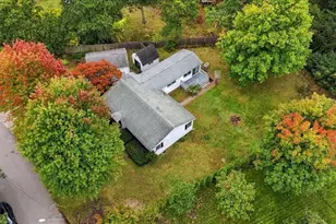 25 Oakview Cir, Medway, MA 02053 - Photo 6