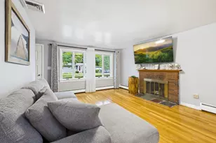 25 Oakview Cir, Medway, MA 02053 - Photo 24