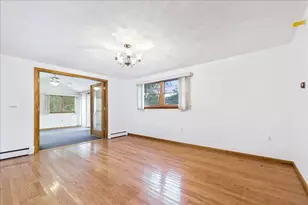 25 Oakview Cir, Medway, MA 02053 - Photo 16