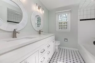 49 Old County Rd, Hingham, MA 02043 - Photo 12
