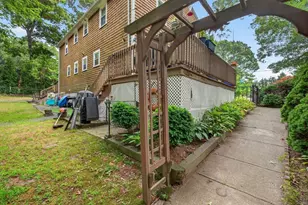 33 Carver Rd, Plymouth, MA 02360 - Photo 4