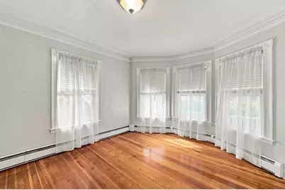 39 Linden St #0, Salem, MA 01970 - Photo 6