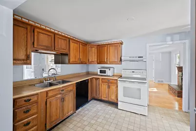 40 Mann St, Braintree, MA 02184 - Photo 6