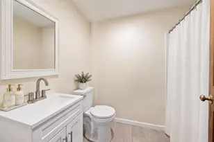 40 Mann St, Braintree, MA 02184 - Photo 18