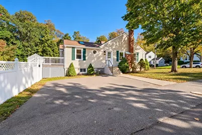 40 Mann St, Braintree, MA 02184 - Photo 4