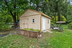 746 Dighton Ave, Taunton, MA 02780 - Photo 12