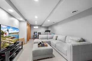 40 Sea Tower Dr, Bridgewater, MA 02324 - Photo 30