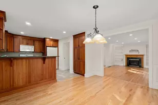 7 Castle Gate Rd, Wayland, MA 01778 - Photo 8