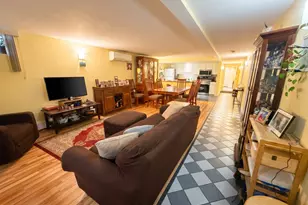 7 Greenville St, Somerville, MA 02143 - Photo 6