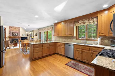 47 Jefferson Rd, Franklin, MA 02038 - Photo 4