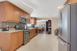 102 Westminster St, Boston, MA 02136 - Photo 16