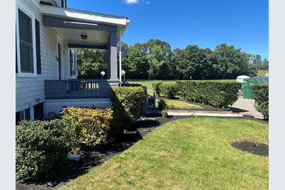 24 Angell, Attleboro, MA 02703 - Photo 2