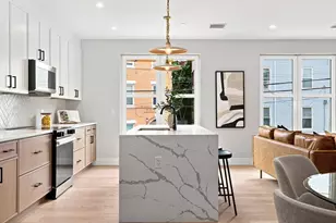 27 Guild St, Boston, MA 02119 - Photo 10