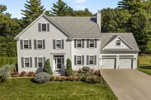 33 Oak Ledge Cir, Rowley, MA 01969 - Photo 1