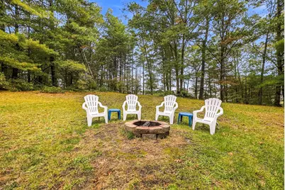 109 Pleasant St, Plympton, MA 02367 - Photo 28