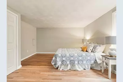 109 Pleasant St, Plympton, MA 02367 - Photo 22