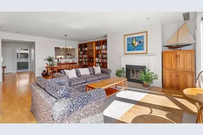 40 Battery St #202, Boston, MA 02109 - Photo 12