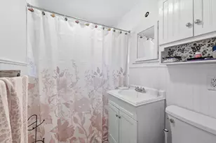 101 Regal St, Springfield, MA 01118 - Photo 18